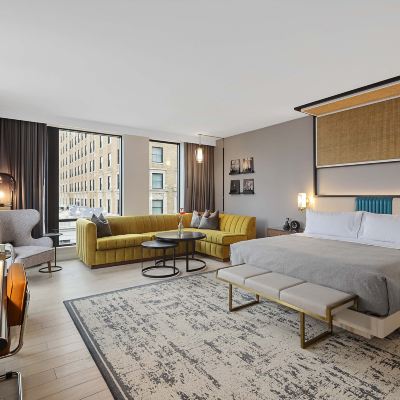 Corner King Room with Sofabed Canopy by Hilton Memphis Downtown Promo Code
