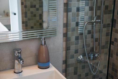 海景两卧室公寓