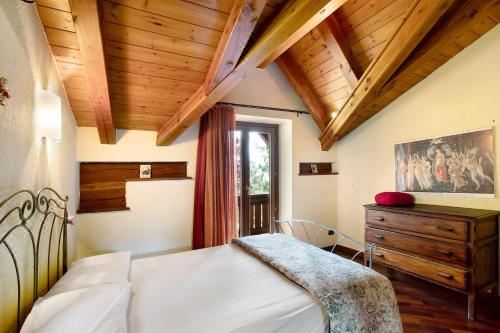 高级一卧室带阳台公寓