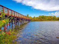 Breezy Hills - Unit 2; Lake Bemidji, King Bed, Kayaks, PB Trail Private Access Hotels in Bemidji