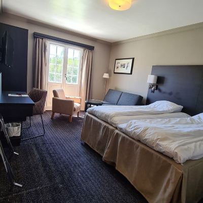 Standard Familierom Dr. Holms Hotel Promo Code