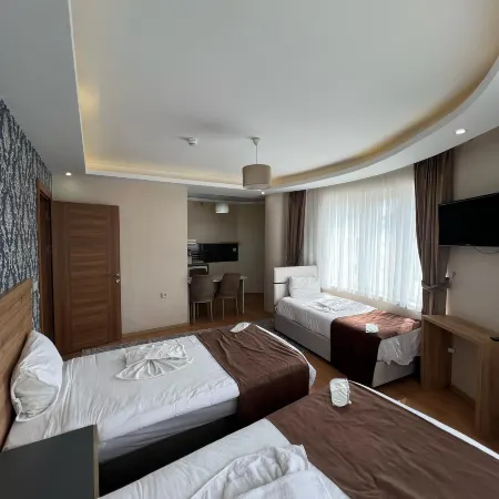 InDİANA Hotel Отели в г. Ван