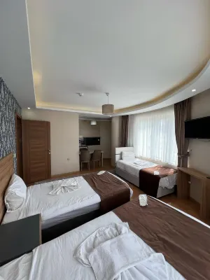 InDİANA Hotel のホテル
