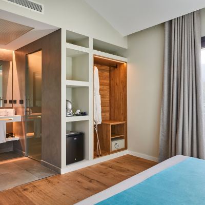 Junior Twin Room Hotel Molino de Enmedio Promo Code