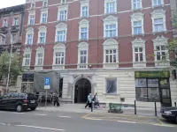 Jagiellonska 3 ApartHotel - Deluxe Rooms with King Beds, City Center, Free Wifi! Hotels in 