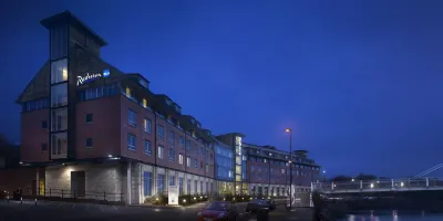 麗笙藍標酒店-杜倫 酒店