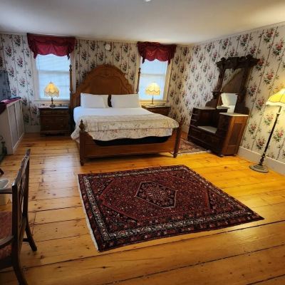 Pamelas Suite Arlington Inn Promo Code