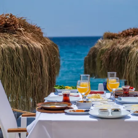 Otel Beyaz İnci