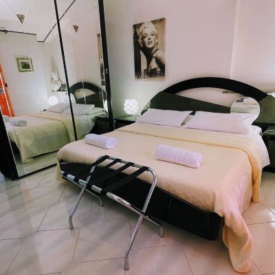 Double or Twin Room with Private Bathroom Villa Ambra B&B Promo Code
