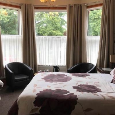 Double or Twin Room Ensuite Bowman Lodge Promo Code