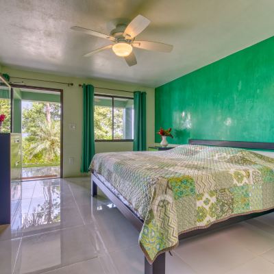 4 Green Room King Bed Casa Conley del Mar Promo Code