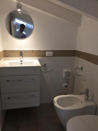 两卧室公寓 - 带露台