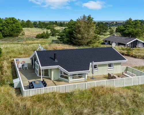 "Mila" - 750m from the Sea Hotels in Bindslev