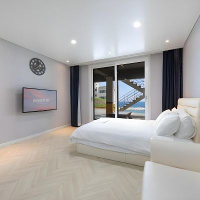The Classic Building B-Room 101 (Half Ocean View) 강릉 더원펜션, 더클래식펜션 쿠폰