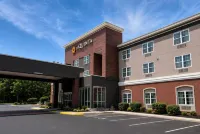 La Quinta Inn & Suites by Wyndham Knoxville West