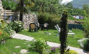 Logis Hotel Restaurant le Bellevue - Housity
