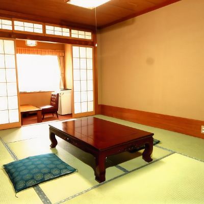 Japanese-Style Room-West Building