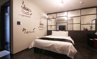Mungyeong Sopoong - Housity