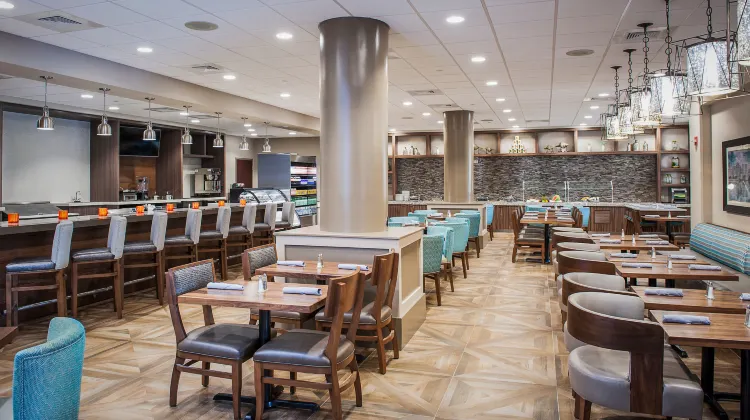 DoubleTree by Hilton Hotel West Palm Beach Airport Dining/Restaurant