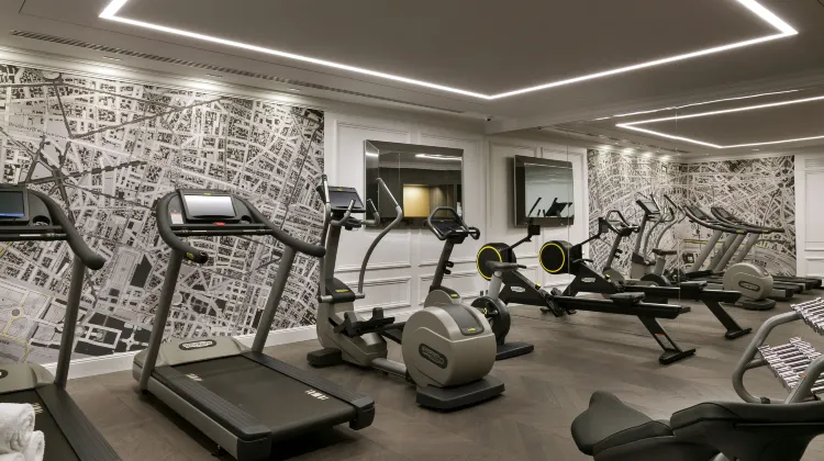 ラ クリフ シャンゼリゼ 施設