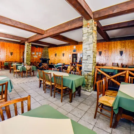 Hotel Hani Zisi