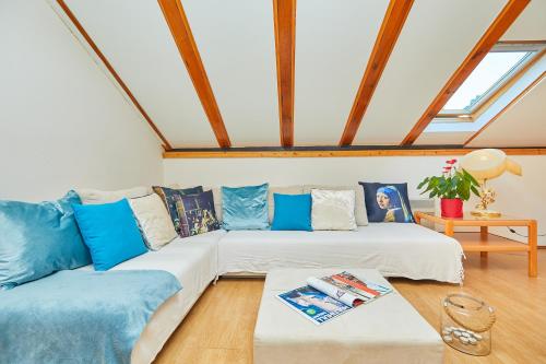 带海景的一卧室公寓