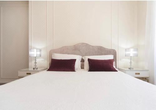 Madonna Montecchi Luxury Suite in Verona One-Bedroom Apartment