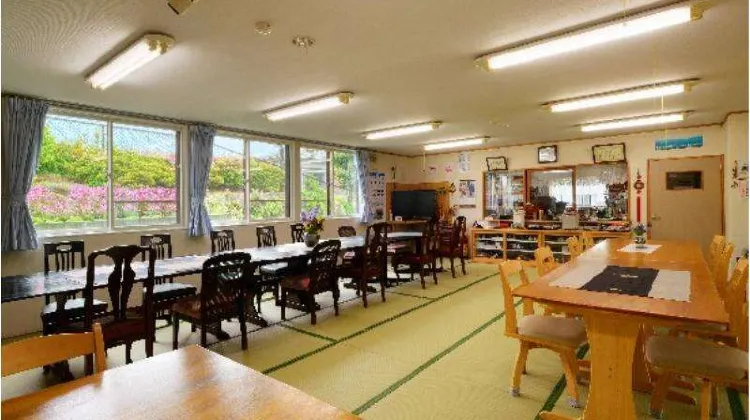 ぴかぴかの宿　民宿石橋 食事・レストラン