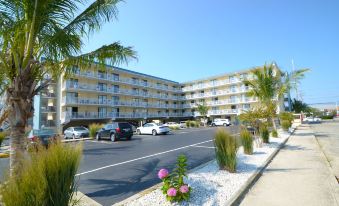 Coastal Palms Inn and Suites