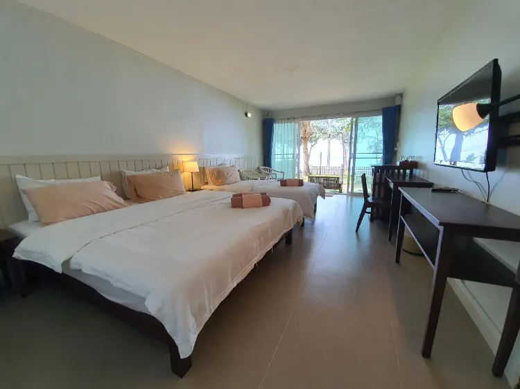 ห้องดีลักซ์ สำหรับสามท่าน