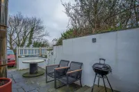 The Lodge - 1 Bedroom - Freshwest Beach Retreat Hotels in Stackpole