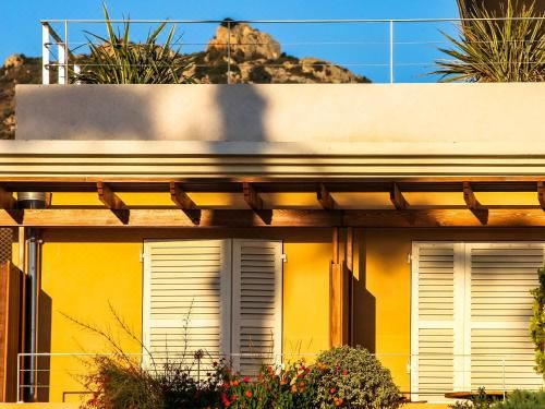 带海景的双人房