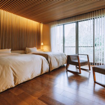 [Western-Style Twin 10 Tatami + Japanese-Style 8 Tatami] With Indoor Bath + Open-Air Bath, Detached [Japanese-Western Room] [Non-Smoking] 露天風呂付き離れの宿　南阿蘇俵山温泉旅館　竹楽亭 クーポン