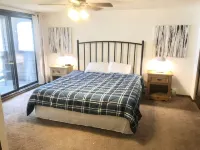 Pet-friendly 5 bed/4 bath home, just minutes to Beaver Creek, Avon, and Vail Hotele w: Eagle-Vail