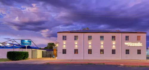 The Phoenix Artesian Spa Resort and Accommodation