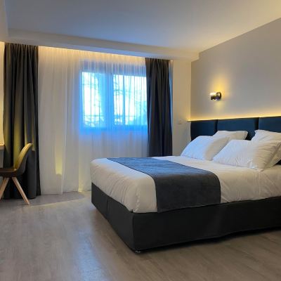 Superior Room Woods Hotel Promo Code