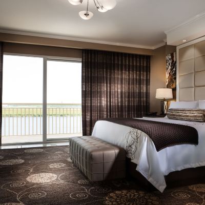 King Room with Lake View Golden Nugget Lake Charles Promo Code