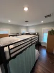 MyCrib Houston Hostel Hotels in 