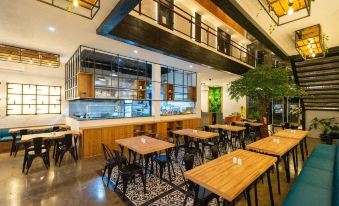Nunia Tamansari Hotel - Housity