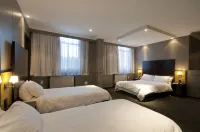 Manhattan Hotel โรงแรมใน