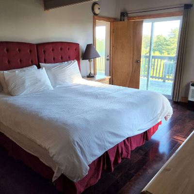 Two-Bedroom Cottage with Lake View Eganridge Resort, Golf Club & Spa Promo Code