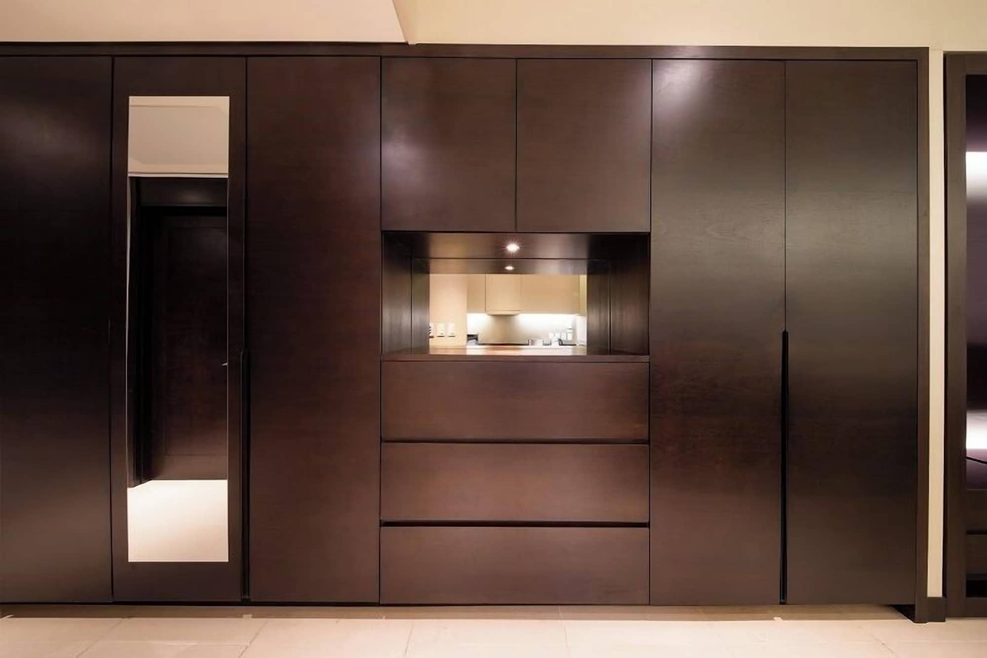 【酒 O'clOck 套餐】一室尊貴雙人房（提供迷你酒吧）