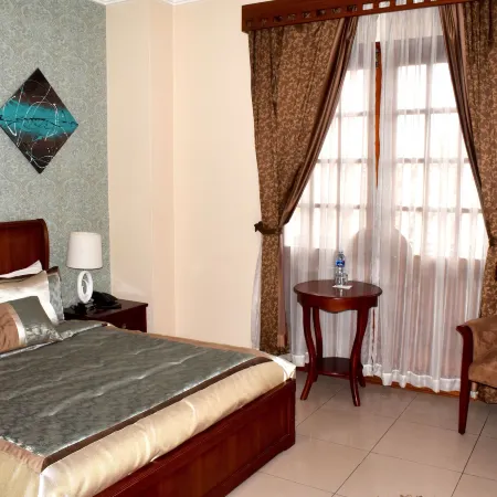 Alejandrina Hotel