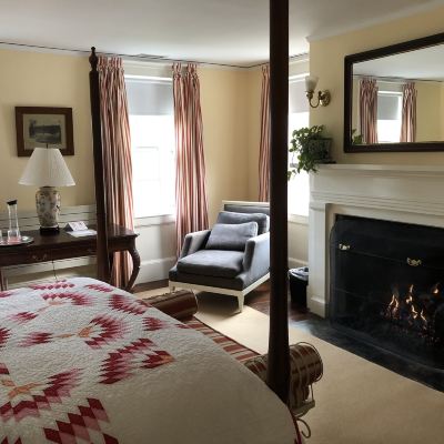 Standard Queen Room (No Pets) Bridgehampton Inn Promo Code