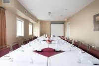 Rivertide Suites