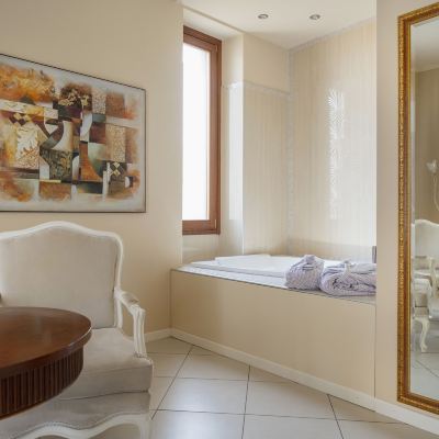 Suite Hotel Mayer & Splendid – Wellness e Spa Promo Code