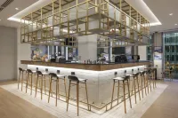 提比里斯河景希爾頓花園飯店