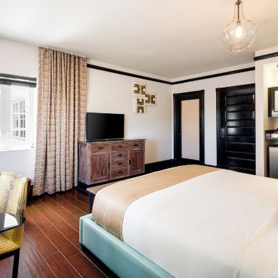 Classic King Room Hotel Croydon Promo Code