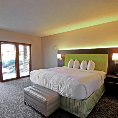 King Suite-Non-Smoking El Sendero Inn, Ascend Hotel Collection Promo Code