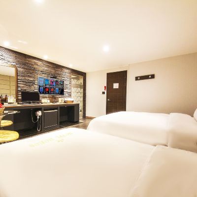 Deluxe Twin-Consecutive Nights Only Hotel Bobos Promo Code